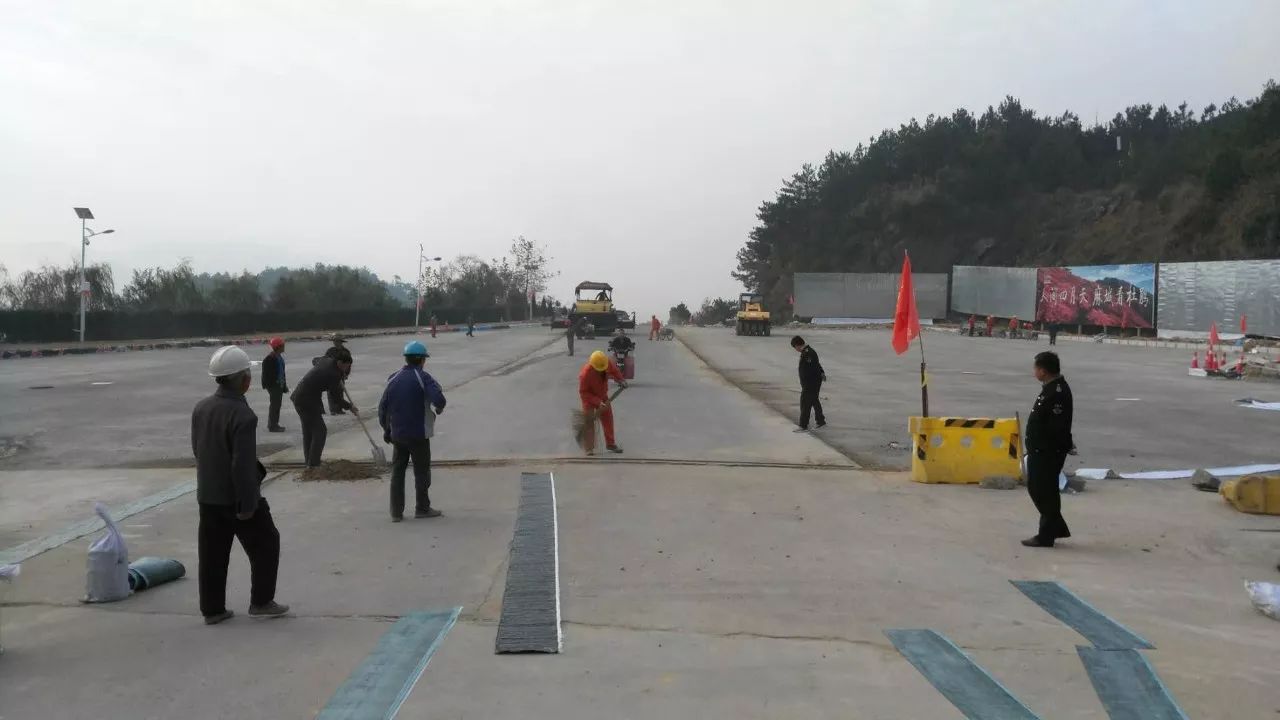 1510646476148914.jpg 微信图片_20171114155613.jpg