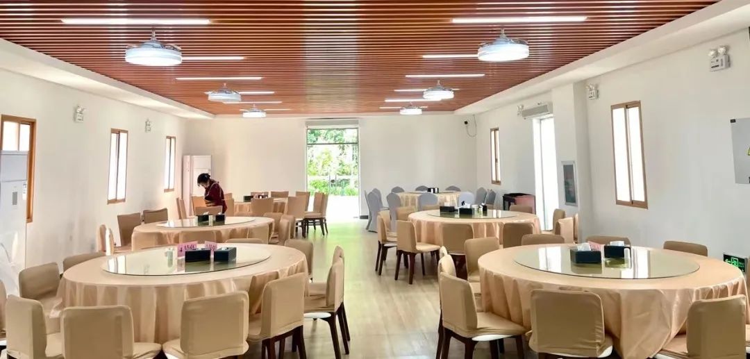 1689672171683400.jpg 9.jpg